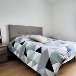 Appartement Moderne Finement Decore Avec Balcon A Vannes Centre